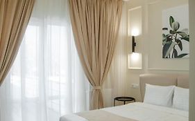 Dream Hotel